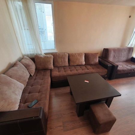 Apartment In Yerevan On Amiryan Street Exterior foto